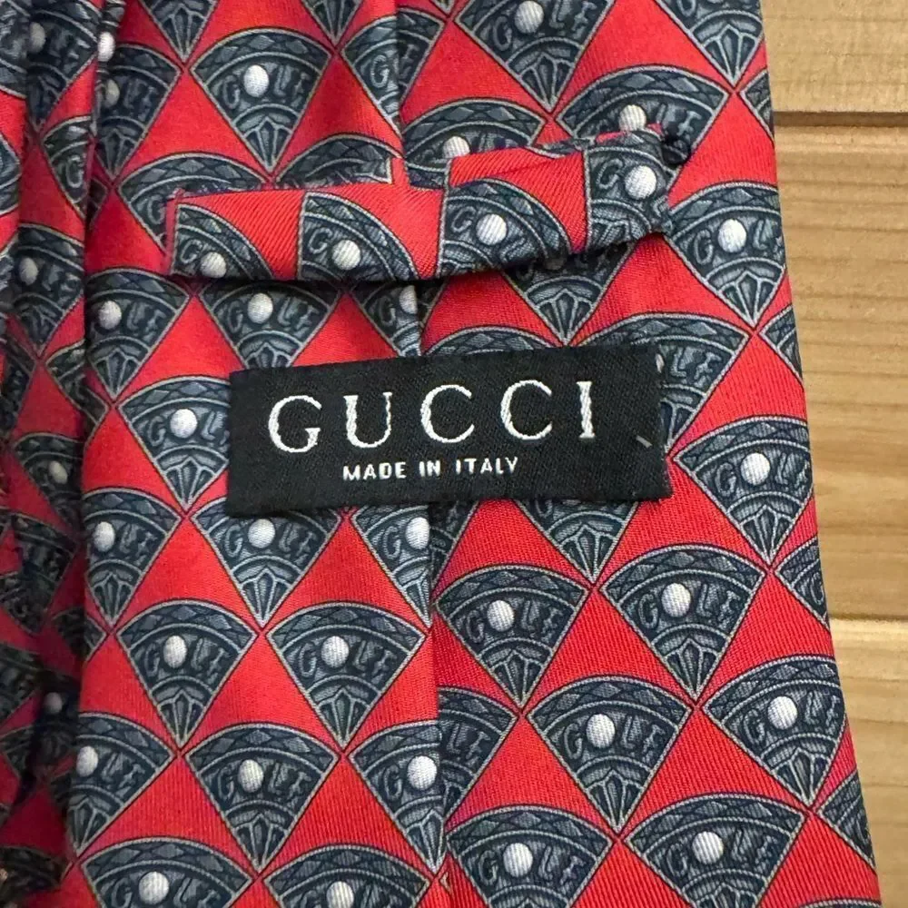 Vintage 90’s Gucci Golf Triangle Print Silk Tie Preppy Summer